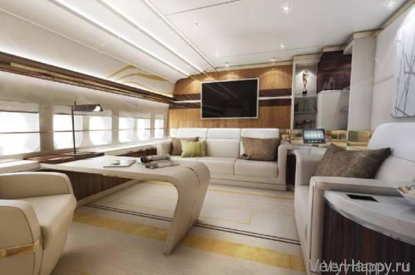 Boeing 747-8 VIP (7 фото + видео)