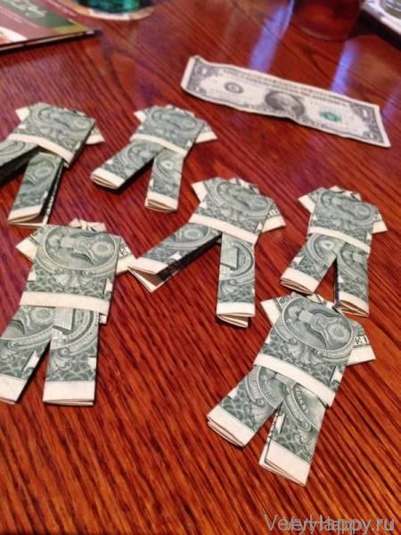 15 оригинальных способов оставить чаевые официантам