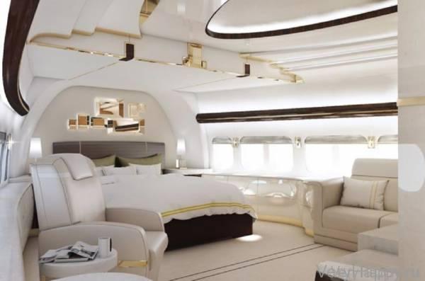 Boeing 747-8 VIP (7 фото + видео)