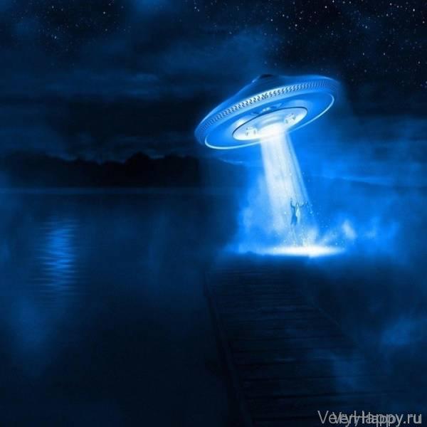 Удивительное о Бермудском треугольнике (11 фото)
